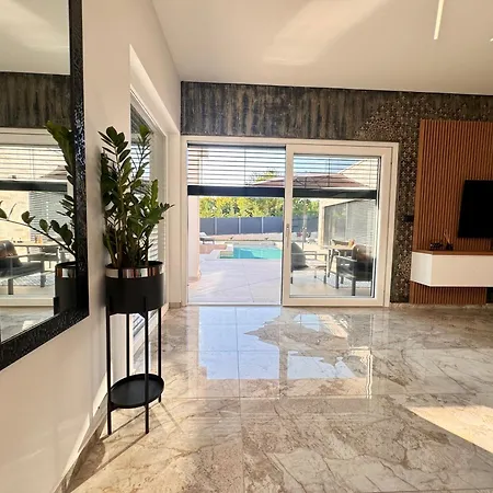 Premium Luxury Ayla Wellness-sauna 빌라 Krapan