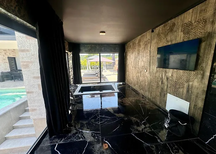 Premium Luxury Ayla Wellness-sauna Вилла