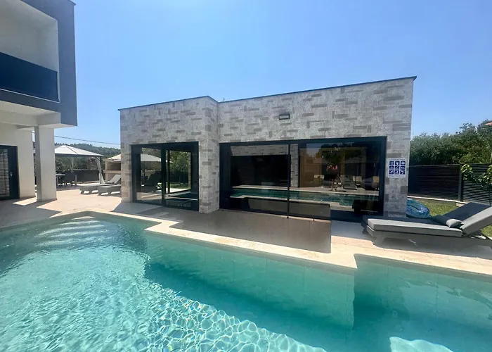 Premium Luxury Ayla Wellness-sauna * Krapan