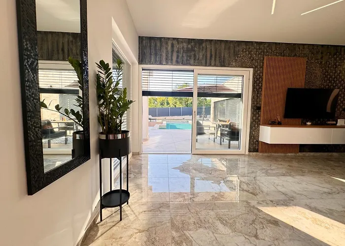 Premium Luxury Ayla Wellness-sauna 빌라 Krapan