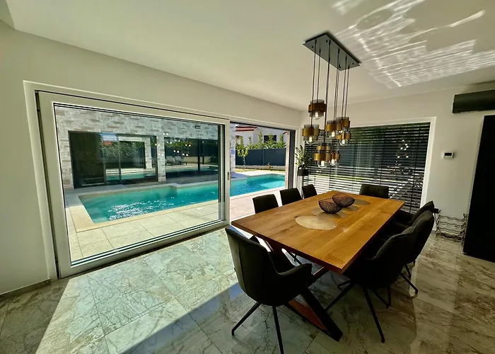 Premium Luxury Ayla Wellness-sauna *