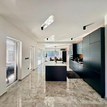 Premium Luxury Ayla Wellness-sauna * Krapan