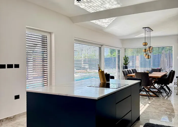 Premium Luxury Ayla Wellness-sauna Villa Krapan